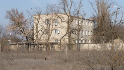 В Будённовске люди пытаются добиться от властей признания разваливающегося дома непригодным к проживанию