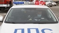 Будённовские полицейские помогли водителям, попавшим в беду из-за жары