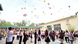 Школы Будённовского округа проводили выпускников во взрослую жизнь