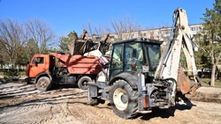 Будённовский сквер «Улыбка» обновят к сентябрю