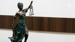 Экс-пристава в Будённовске подозревают в совершении 12 должностных преступлений