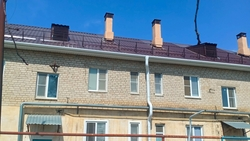 В Будённовске капитально отремонтировали крышу многоквартирного дома