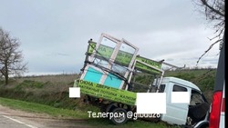 В Будённовском округе в аварии погиб 26-летний водитель грузовика