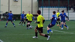 Футболисты Будённовского округа одержали победу в чемпионате края