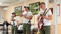 В Будённовске для военных прошёл концерт группы «Расстрелянный город»