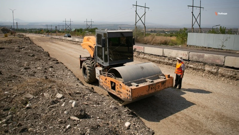 На Ставрополье подготовили технику и материалы для ремонта дорог