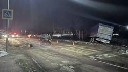 Прикумчанка и её 8-летняя дочь пострадали в ДТП с КАМАЗом и тремя легковушками