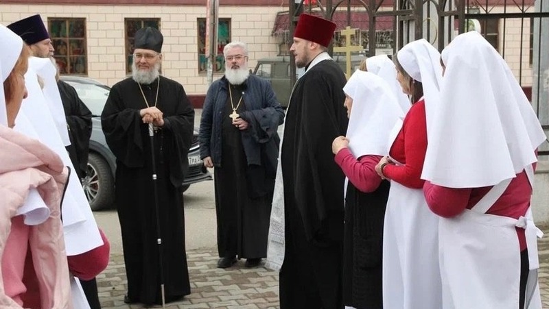 Епископ Николай Пашков проверил ход строительства нового храма в селе Прасковея