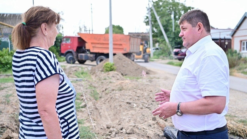 Жители пожаловались на задержки ремонта дорог в селе Прасковея 