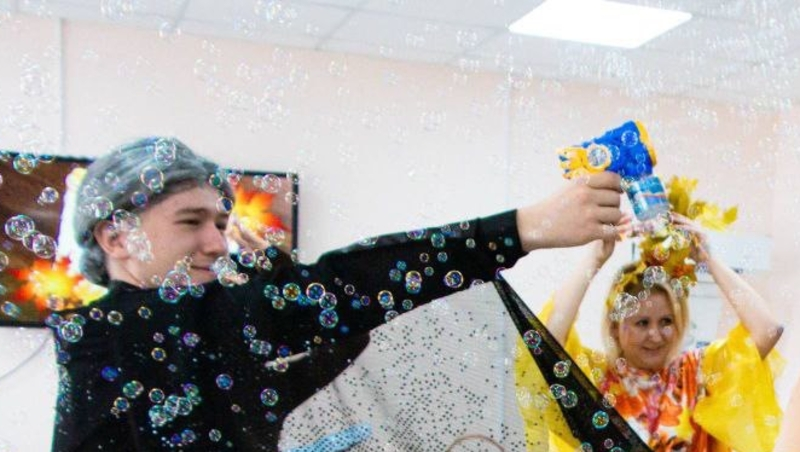 Осенний праздник для детей с ОВЗ устроили в Будённовске