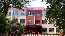 Будённовской гимназии №9 присвоили имя Героя России