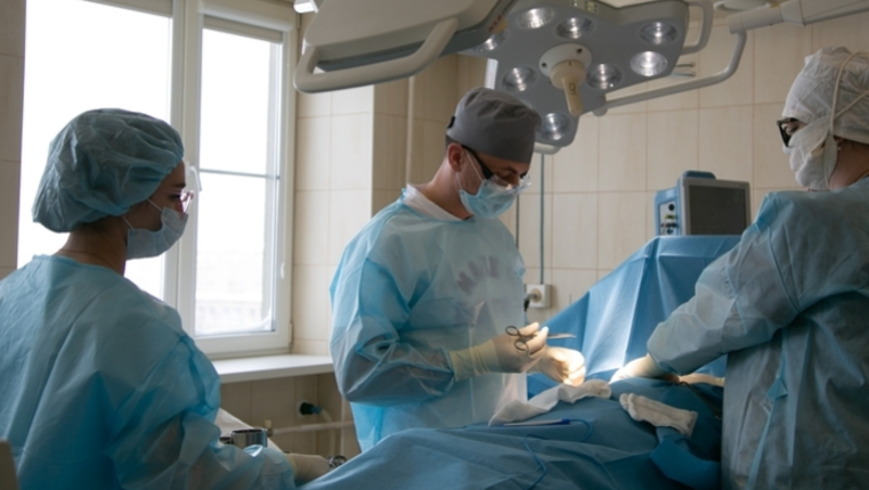 В Будённовске впервые провели операции по замене коленного сустава