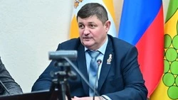 Глава Будённовского округа пообещал отработать все вопросы жителей с эфира