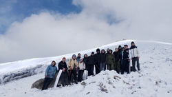 Школьники из Будённовска поднялись на Бештау в честь 80-летия Победы