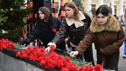 В Будённовске почтили память погибших воинов в День Неизвестного солдата