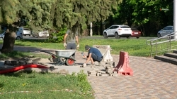 Тротуар обустроили в селе Правокумском на Ставрополье