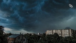 Сильные дожди, грозы с градом и ветром до 25 м/с пройдут на Ставрополье 11 мая