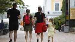 Число детей-сирот и неблагополучных семей на Ставрополье снизилось за пять лет