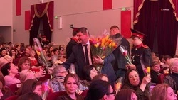 «Вы — наши вдохновительницы»: как в Будённовске поздравили женщин в преддверии 8 марта