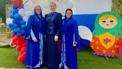 Жители Будённовского округа участвуют в акции «Надень народное на День России»