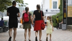 Многодетной семье в Будённовске выдали жилищный сертификат