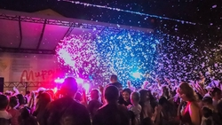 В Будённовском округе День семьи, любви и верности завершила пенная вечеринка