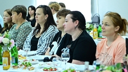 В Будённовске прошла встреча с вдовами погибших бойцов СВО