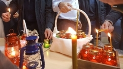 Благодатный огонь из Иерусалима доставят в Ставрополь к Пасхе